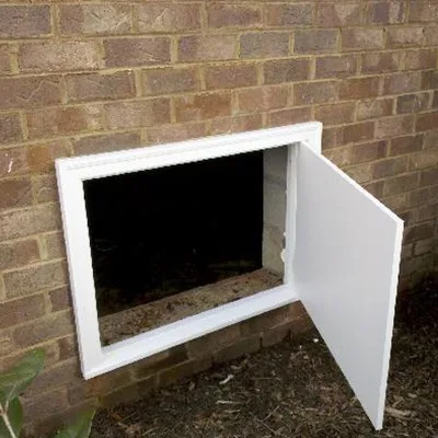 crawl space door with threshold