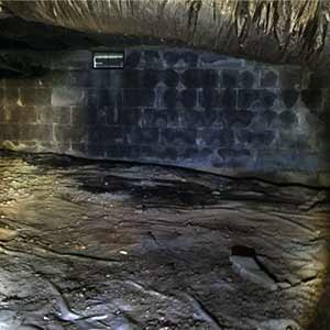 Warning Signs crawl space water from foundation wall image